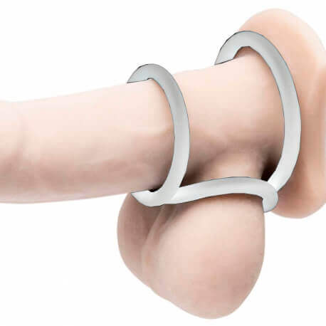 Three Rings Phallic Silicone Nero_Bianco-Meat